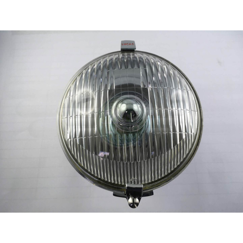 Lampa wsteczna, montowana na klapie bagażnika 
