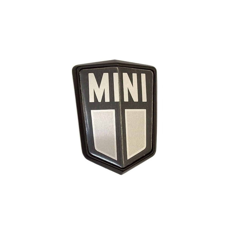 Emblemat 'Mini' na maskę